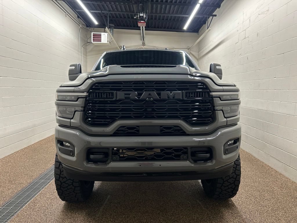 Used 2026 RAM 2500 Laramie AWD/4WD image 6