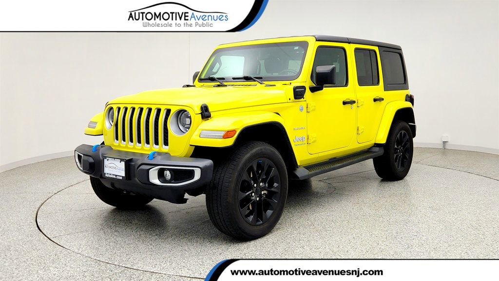Used 2023 Jeep Wrangler Unlimited Sahara w/ Cold Weather Group AWD/4WD video 1