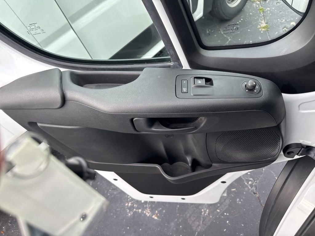 Used 2024 RAM ProMaster 3500 w/ Delivery Van Package image 7