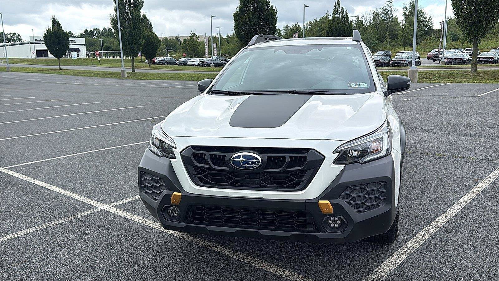 Used 2025 Subaru Outback Wilderness AWD/4WD image 15