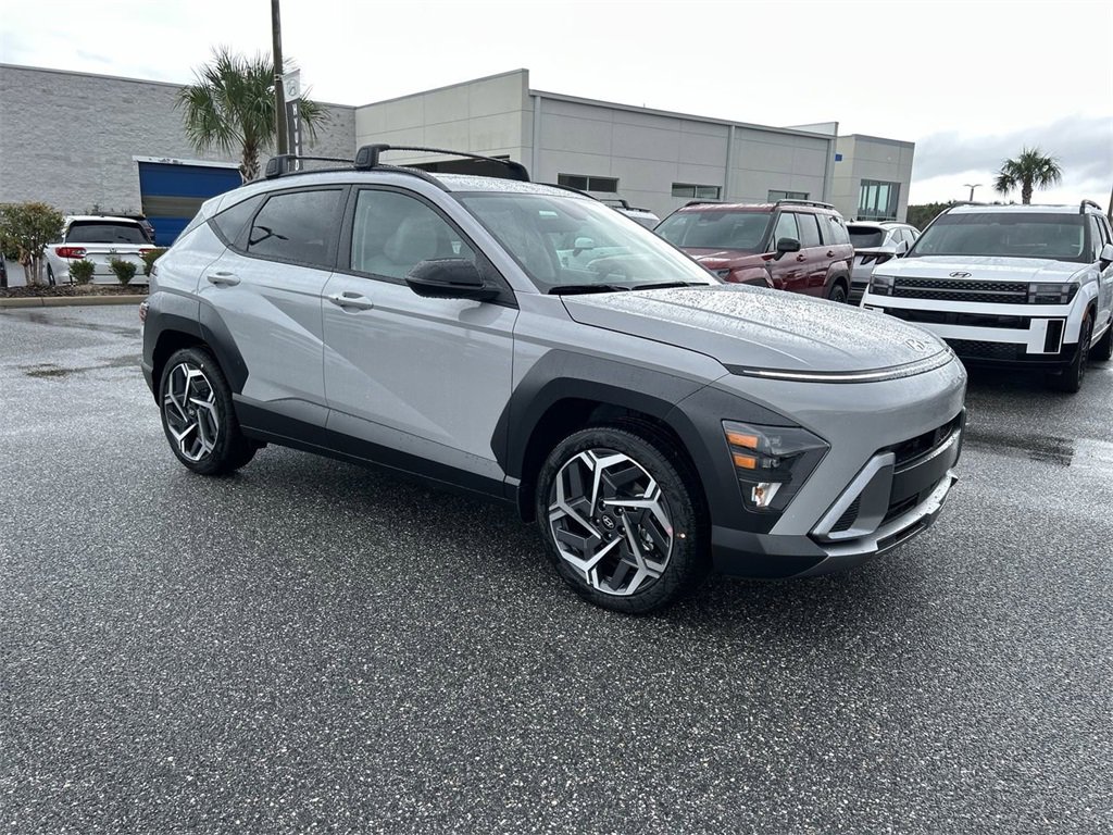 New 2026 Hyundai Kona SEL Premium image 2