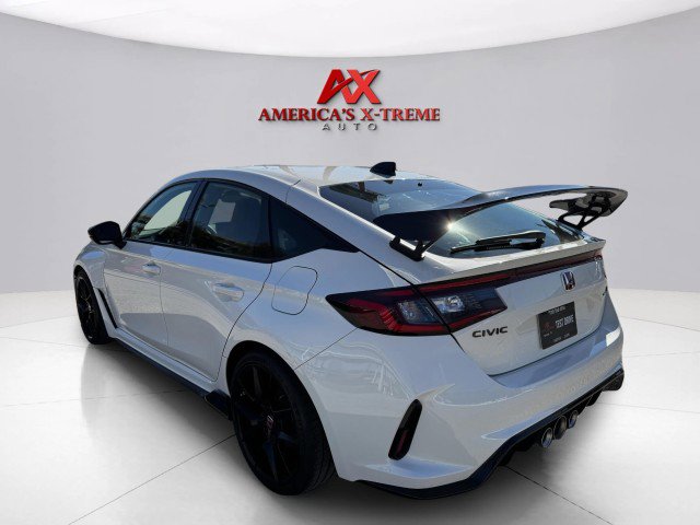 Used 2025 Honda Civic Type R image 4