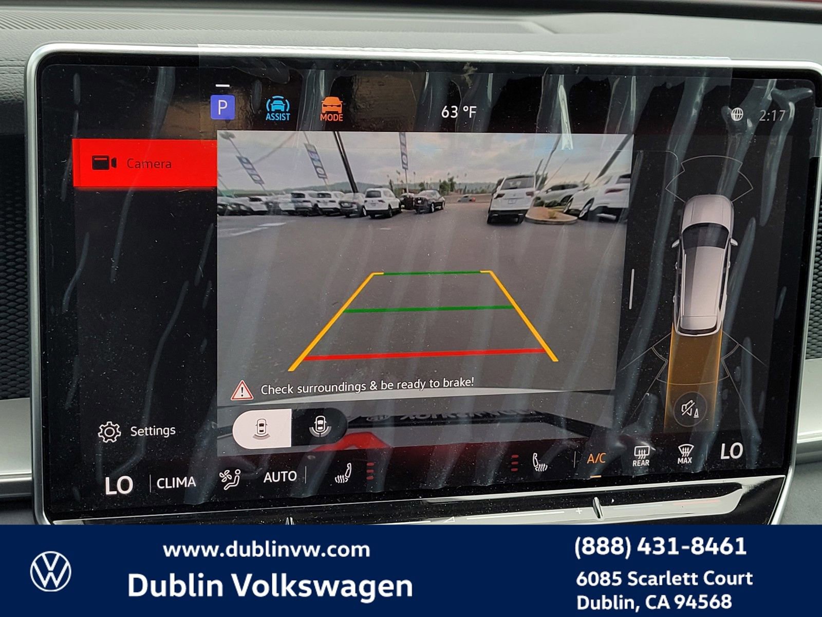 New 2026 Volkswagen Tiguan SE image 17