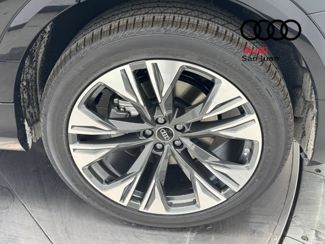New 2026 Audi Q8 Prestige AWD/4WD image 6