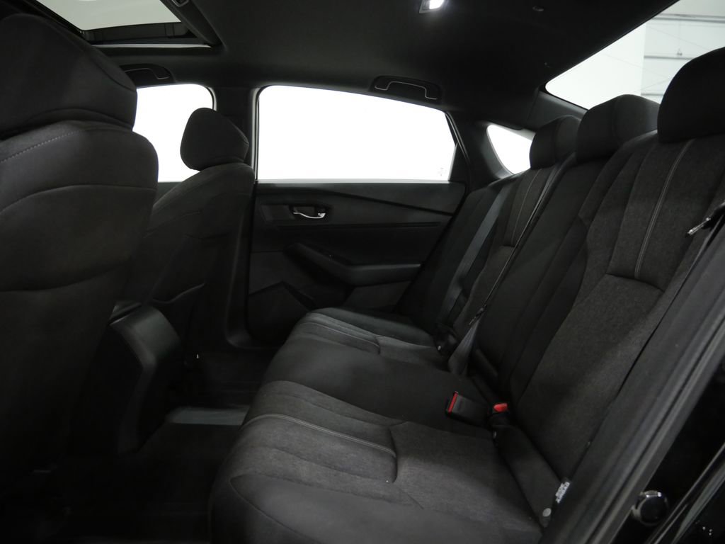 Used 2024 Honda Accord Sport image 23