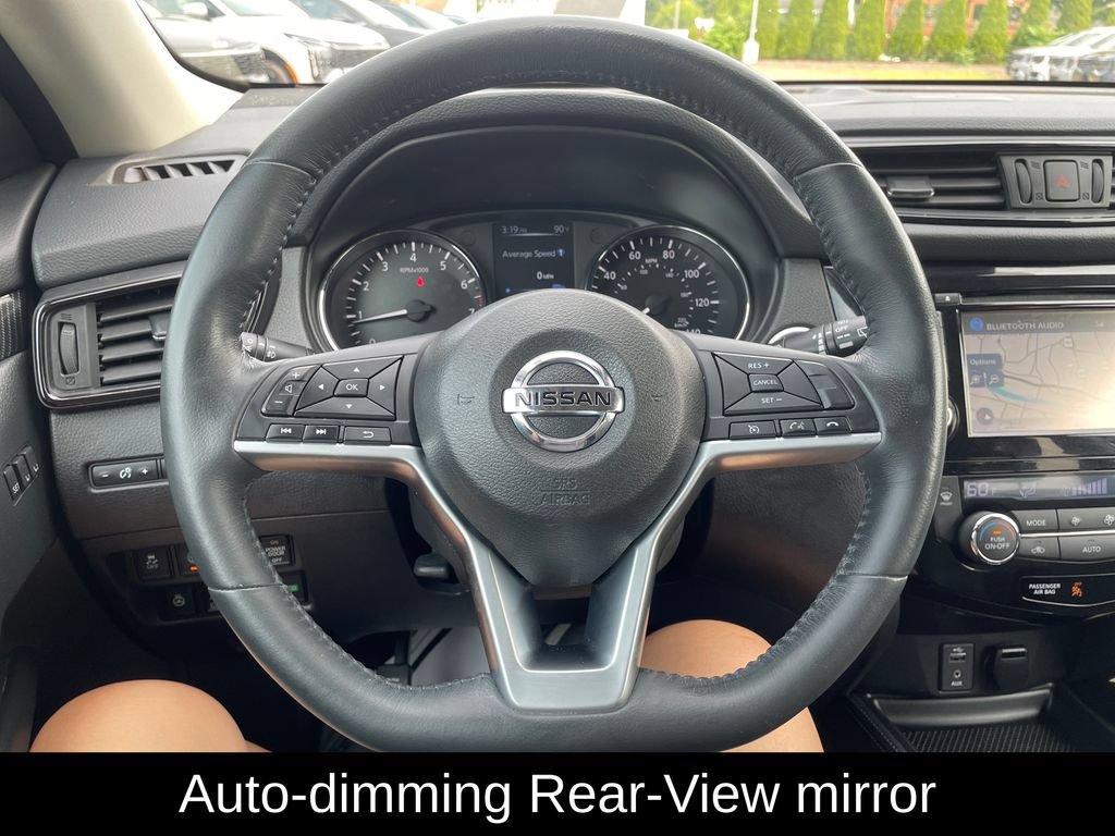 Used 2017 Nissan Rogue SL w/ SL Premium Package AWD/4WD image 19