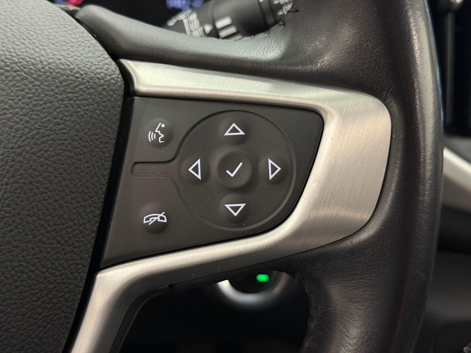 Used 2018 GMC Terrain SLE w/ Driver Convenience Package image 23