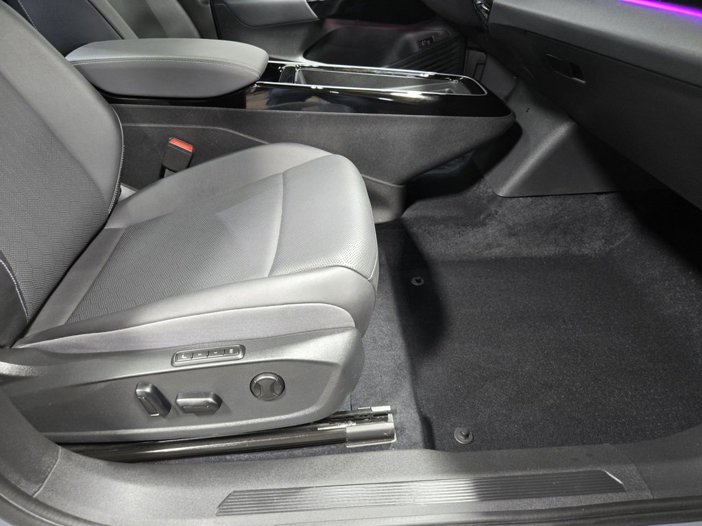 Used 2023 Volkswagen ID.4 Pro S image 47