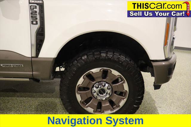 Used 2023 Ford F250 King Ranch w/ FX4 Off-Road Package AWD/4WD image 10