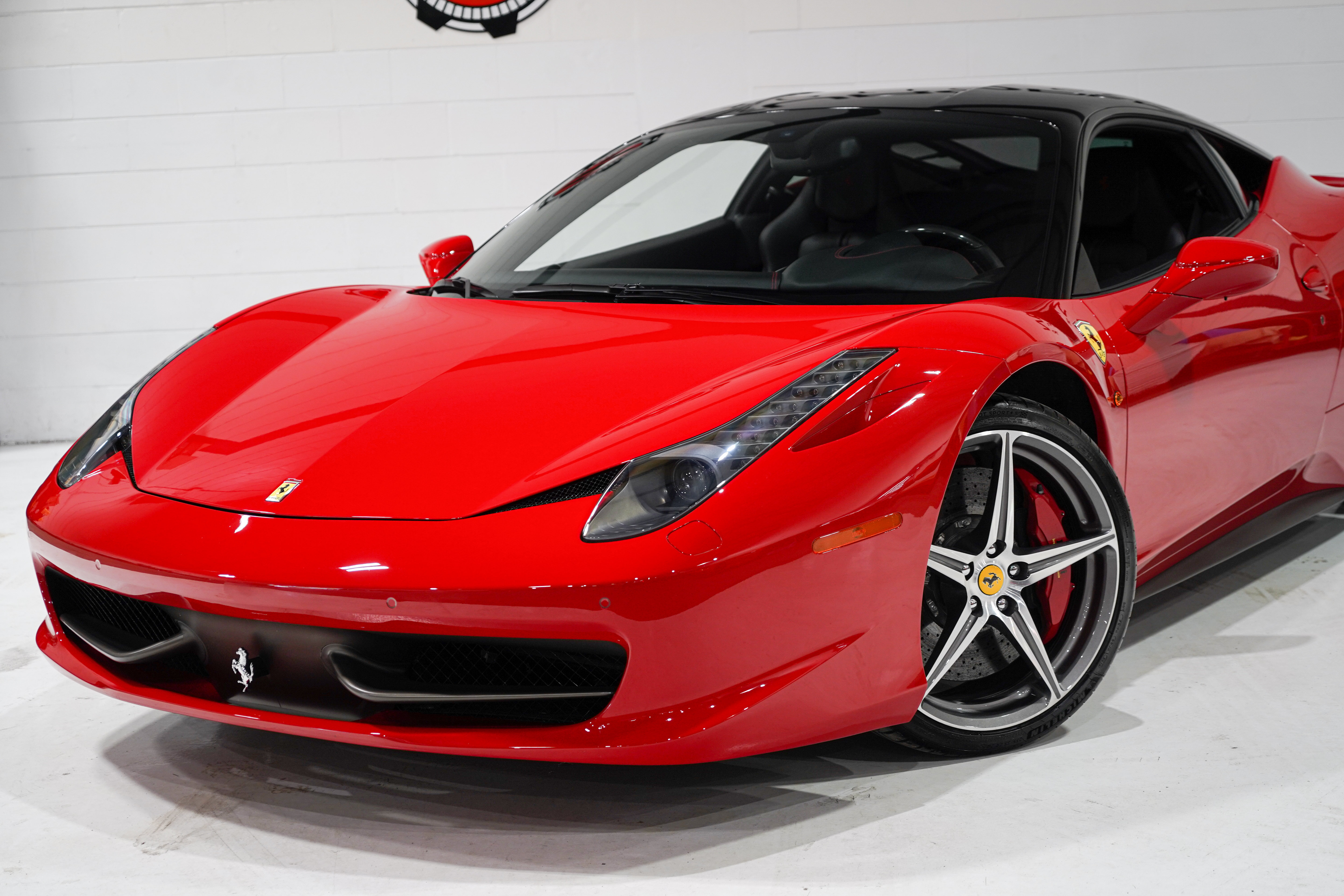 Used 2014 Ferrari 458 Italia Coupe RWD image 32