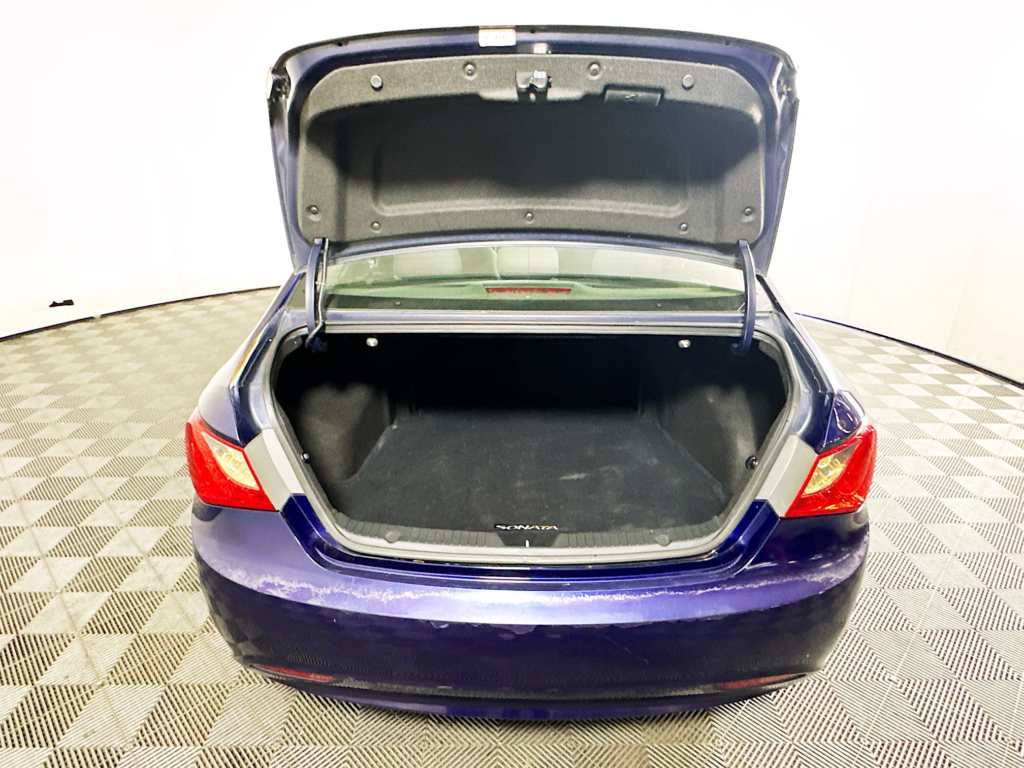 Used 2013 Hyundai Sonata GLS FWD image 29