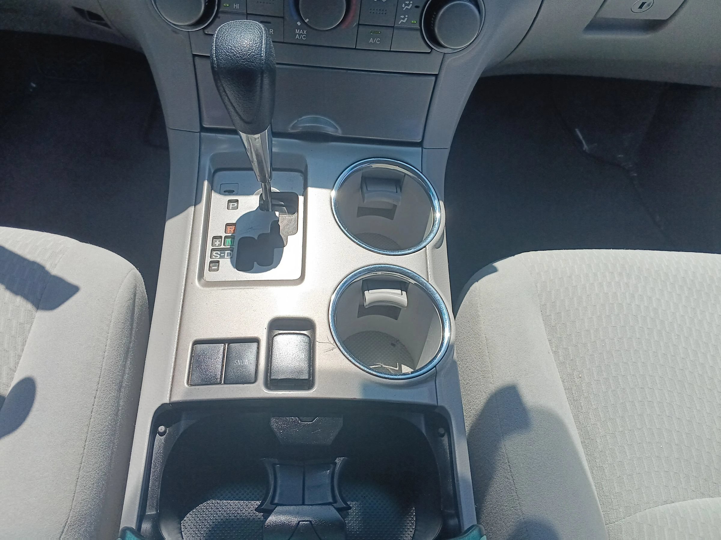 Used 2010 Toyota Highlander 2WD image 21