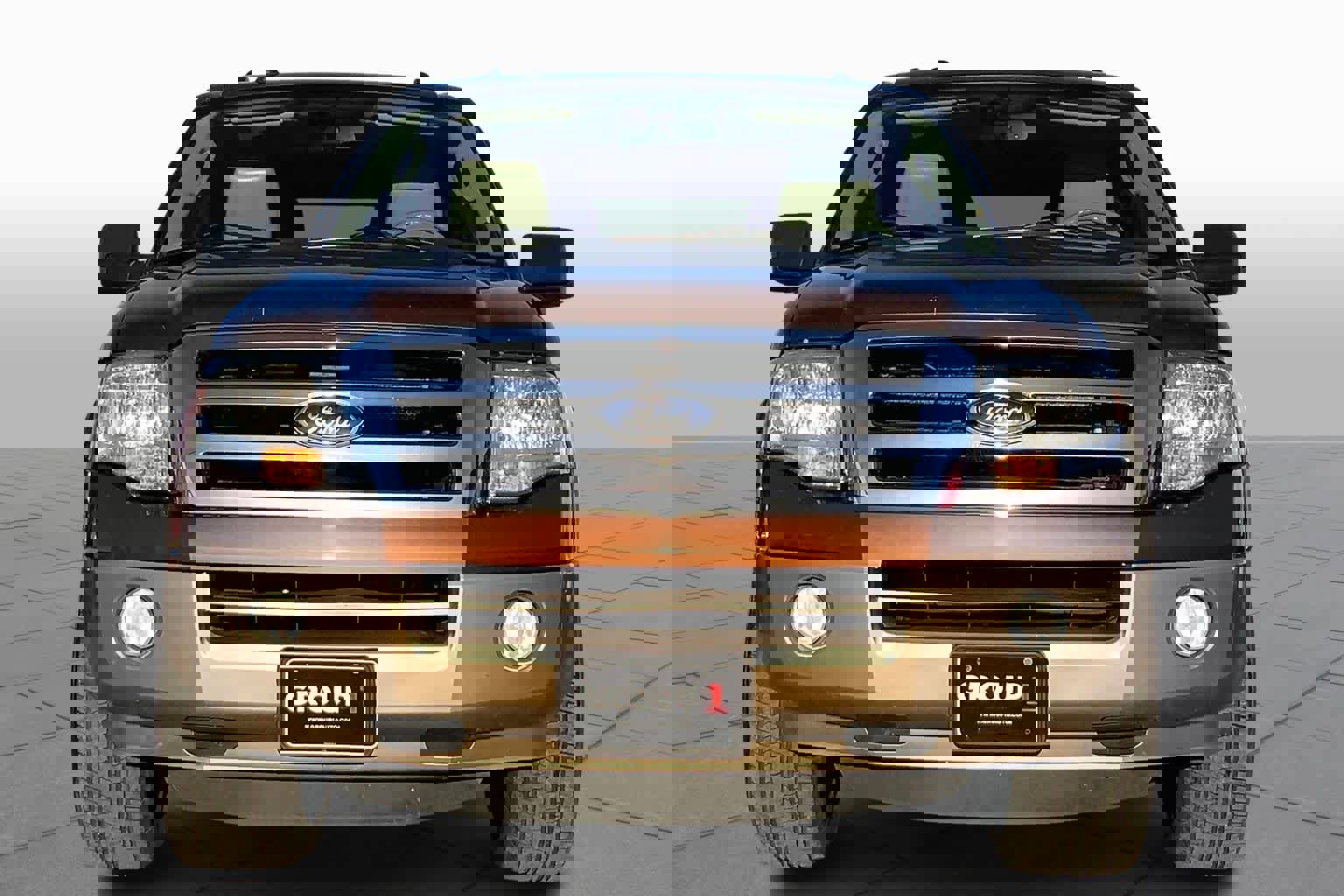 Used 2012 Ford Expedition EL XLT image 3