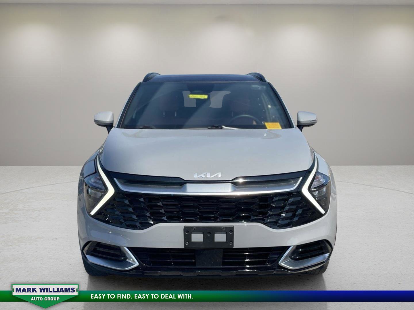 Used 2023 Kia Sportage SX image 2