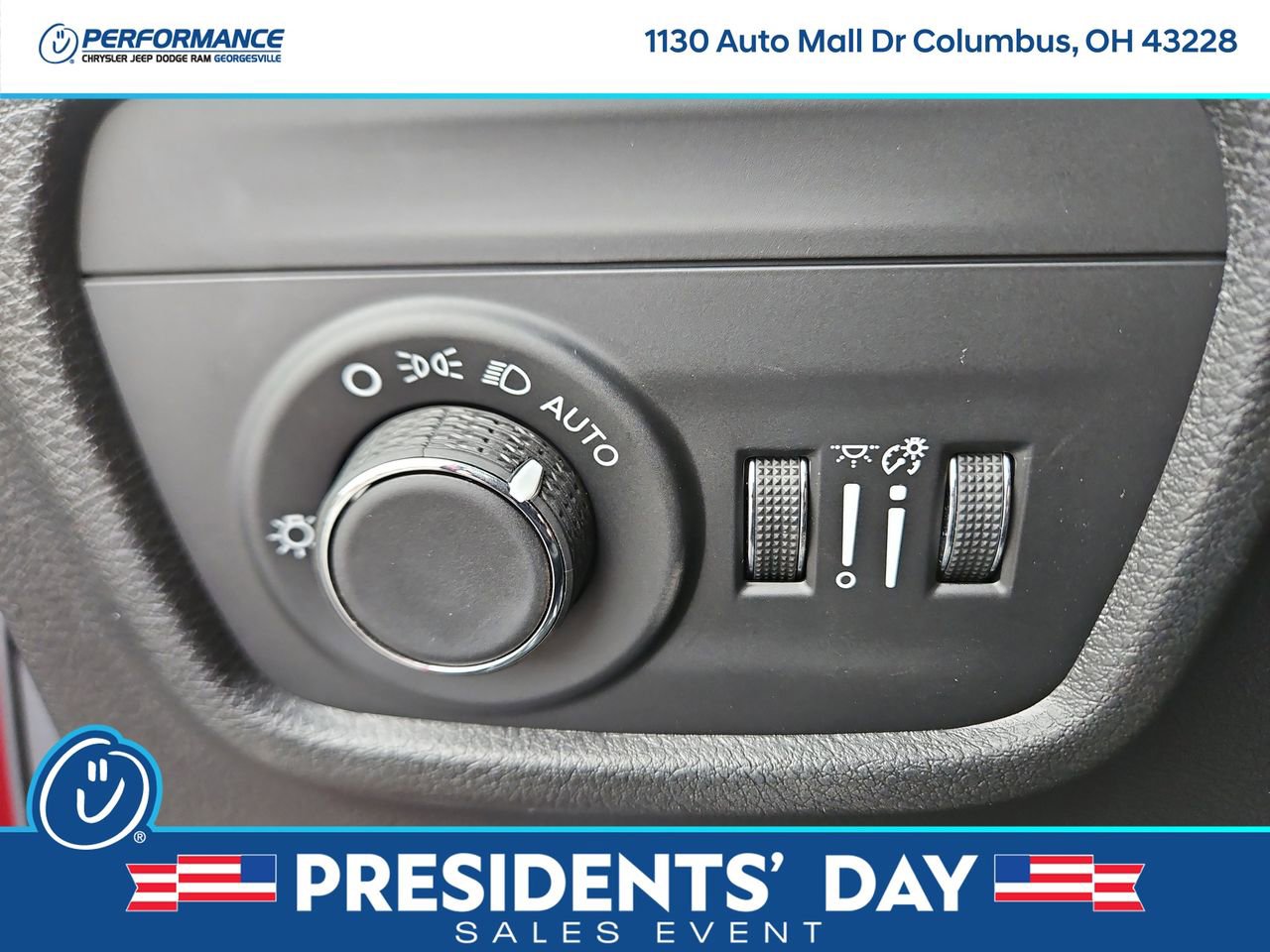 New 2026 Jeep Grand Cherokee Altitude image 30