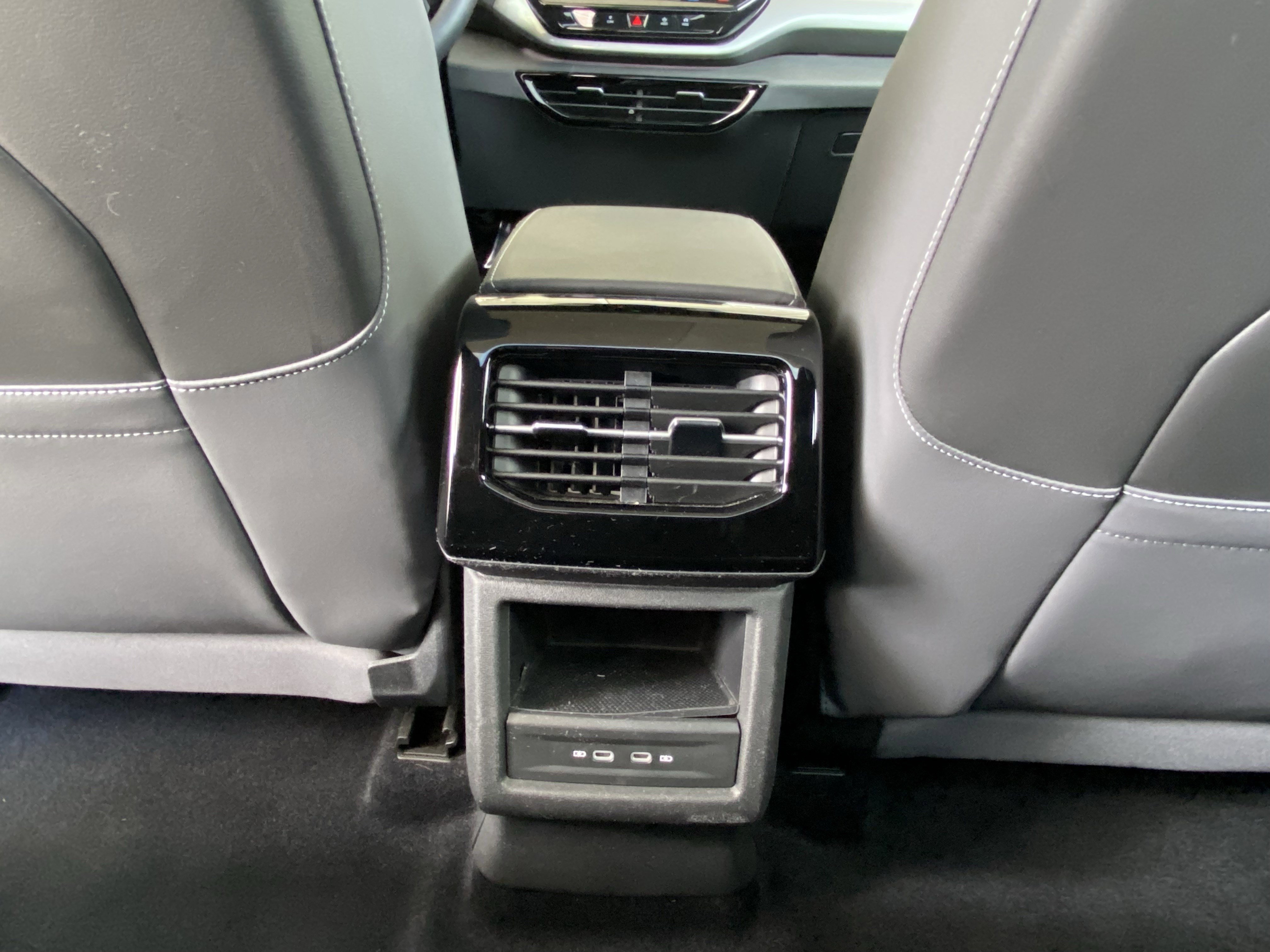 Used 2023 Volkswagen ID.4 Pro S RWD image 31