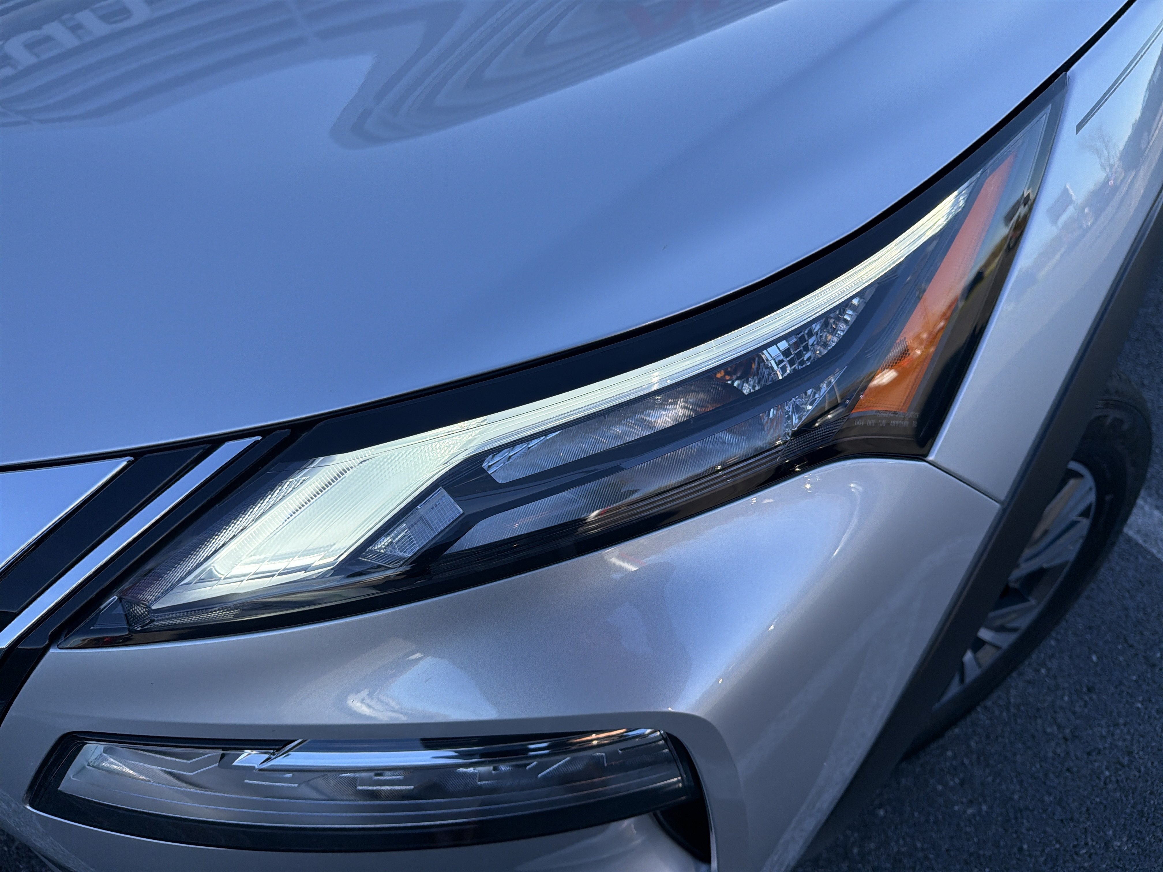 Certified 2023 Nissan Rogue SV AWD/4WD image 9