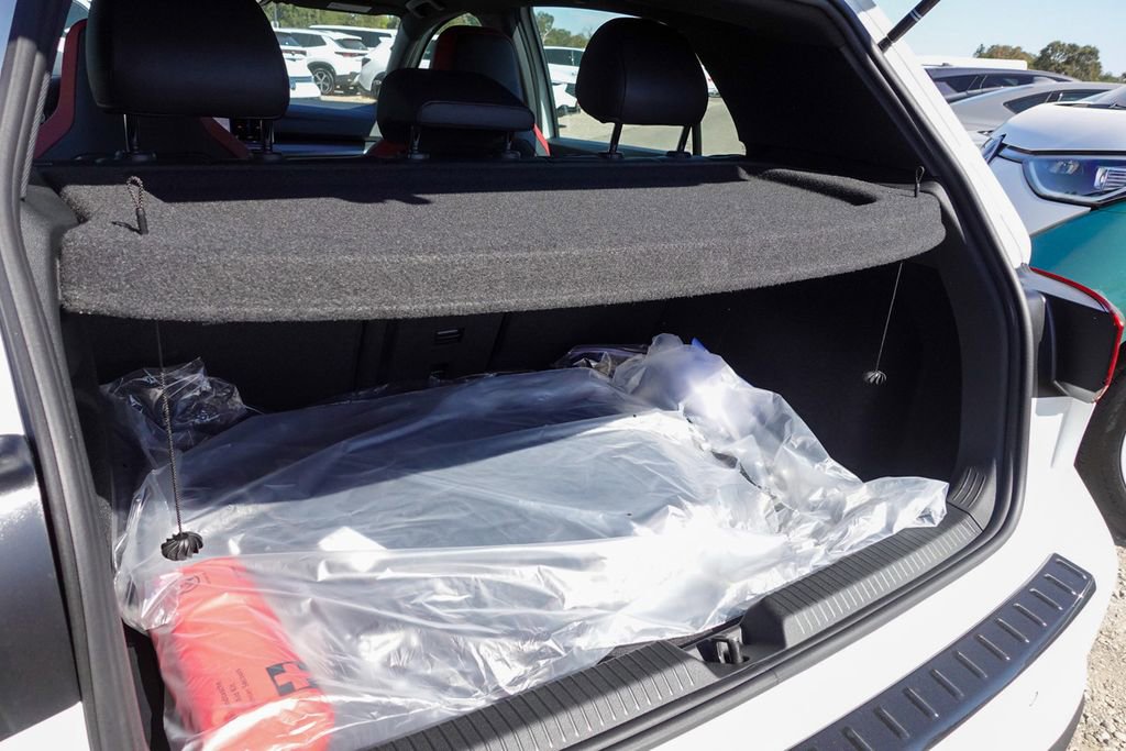 New 2025 Volkswagen GTI SE image 27