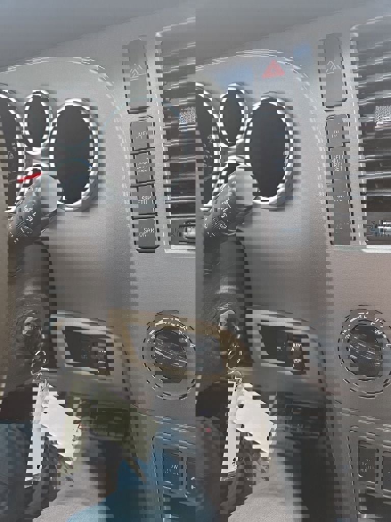 Used 2011 Toyota Sequoia Limited image 23