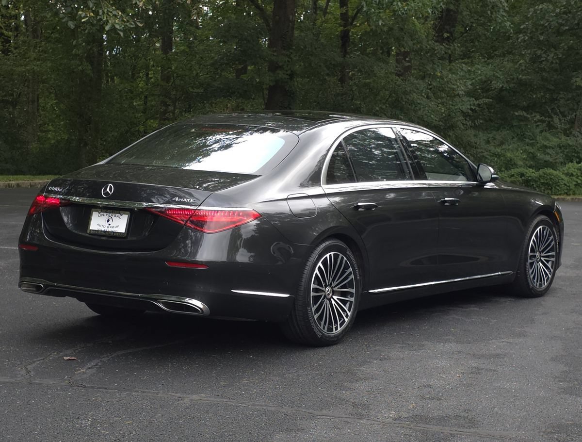 Used 2023 Mercedes-Benz S 580e 4MATIC Sedan w/ Warmth & Comfort Package image 6