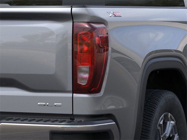 New 2026 GMC Sierra 1500 SLE image 11