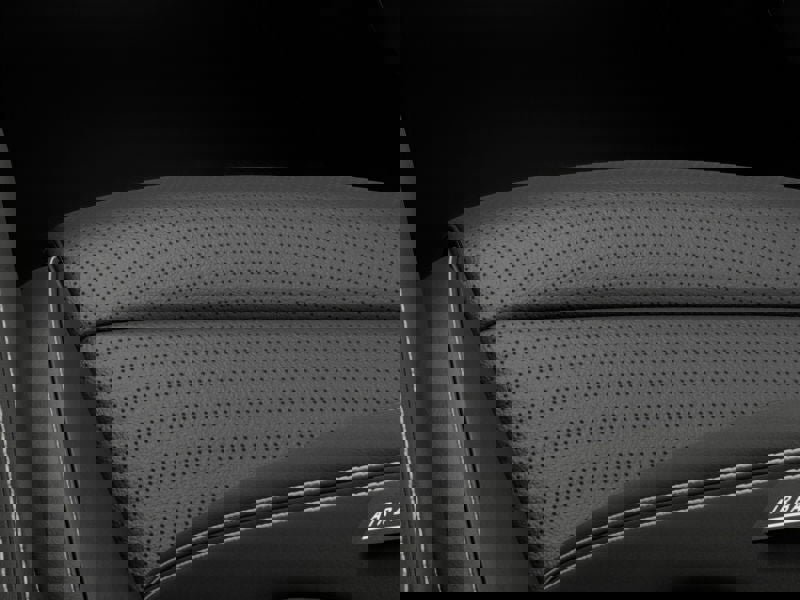 New 2026 Genesis GV70 2.5T Select image 16