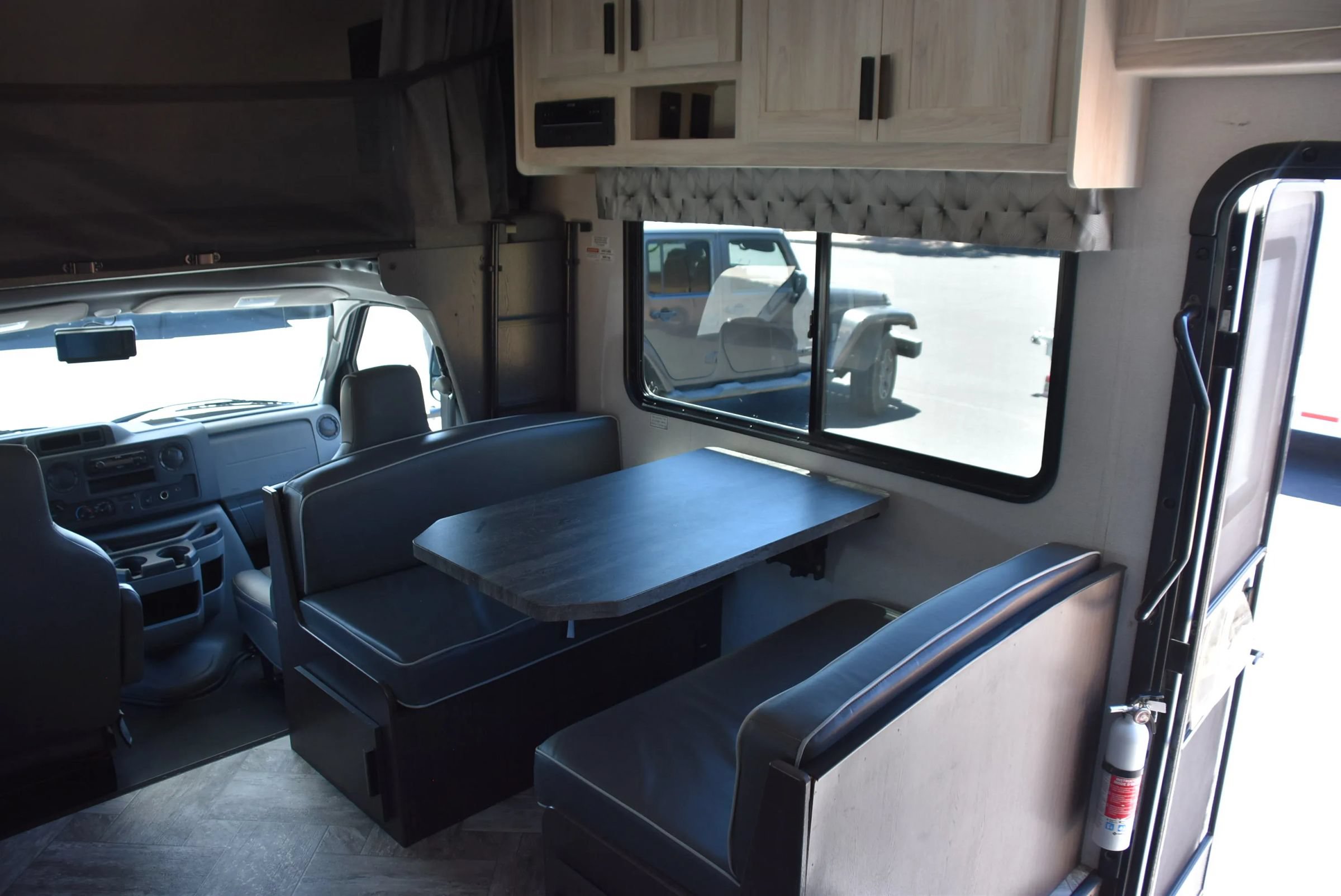 Used 2022 Ford E-450 and Econoline 450 Super Duty w/ Motorhome Prep Package RWD image 14