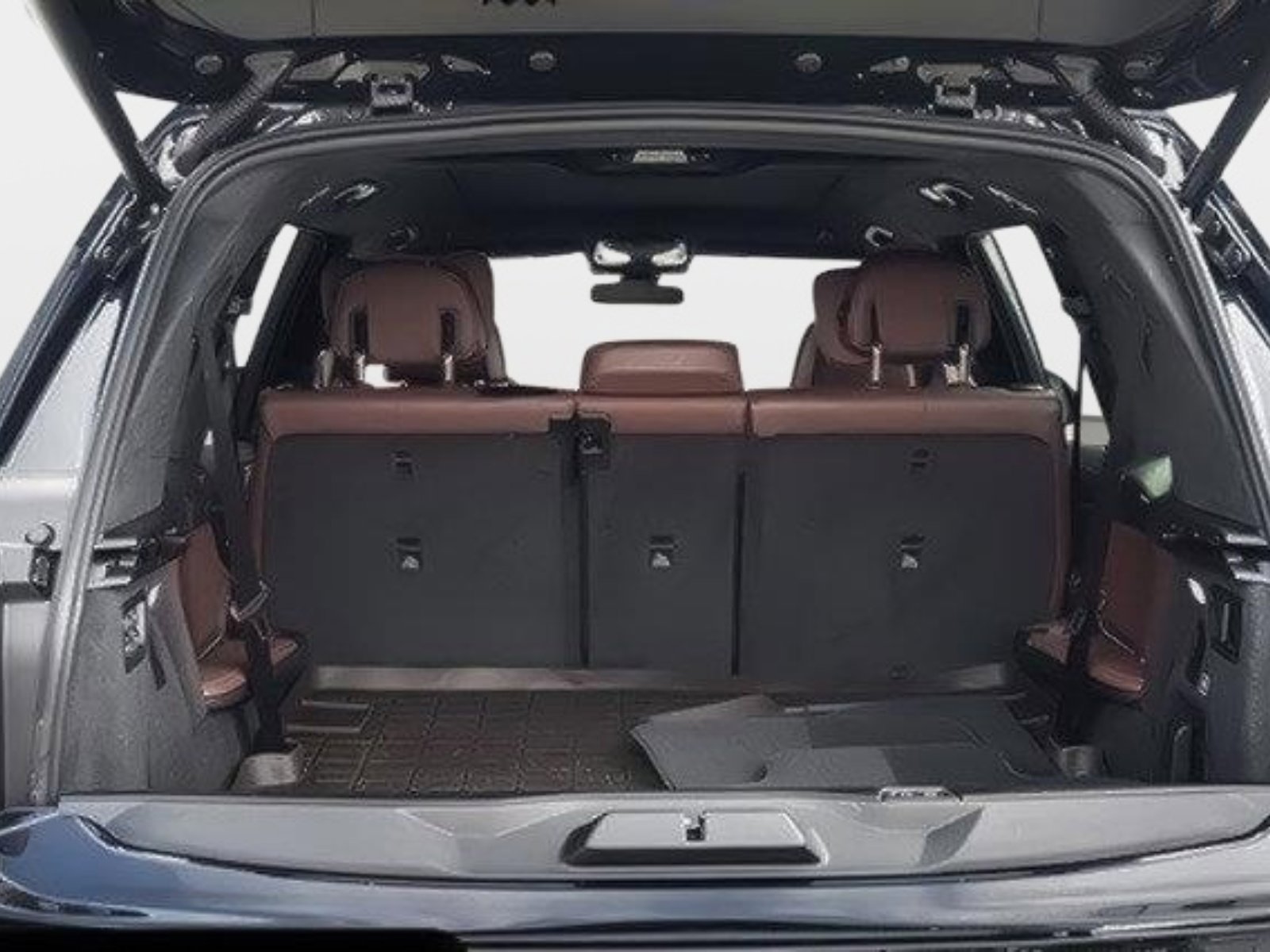 Used 2023 BMW X7 M60i image 17