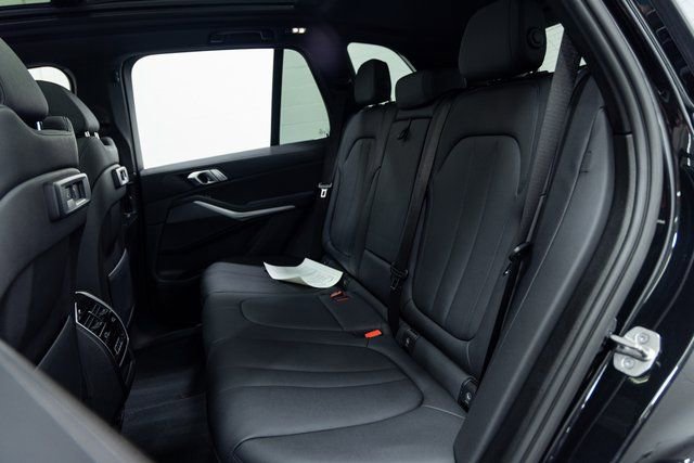 Certified 2022 BMW X5 xDrive40i w/ Premium Package image 23