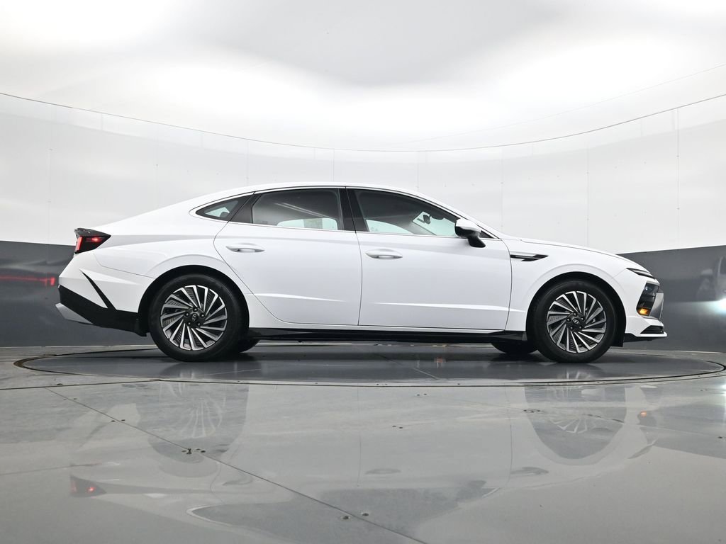 Certified 2025 Hyundai Sonata SEL image 24