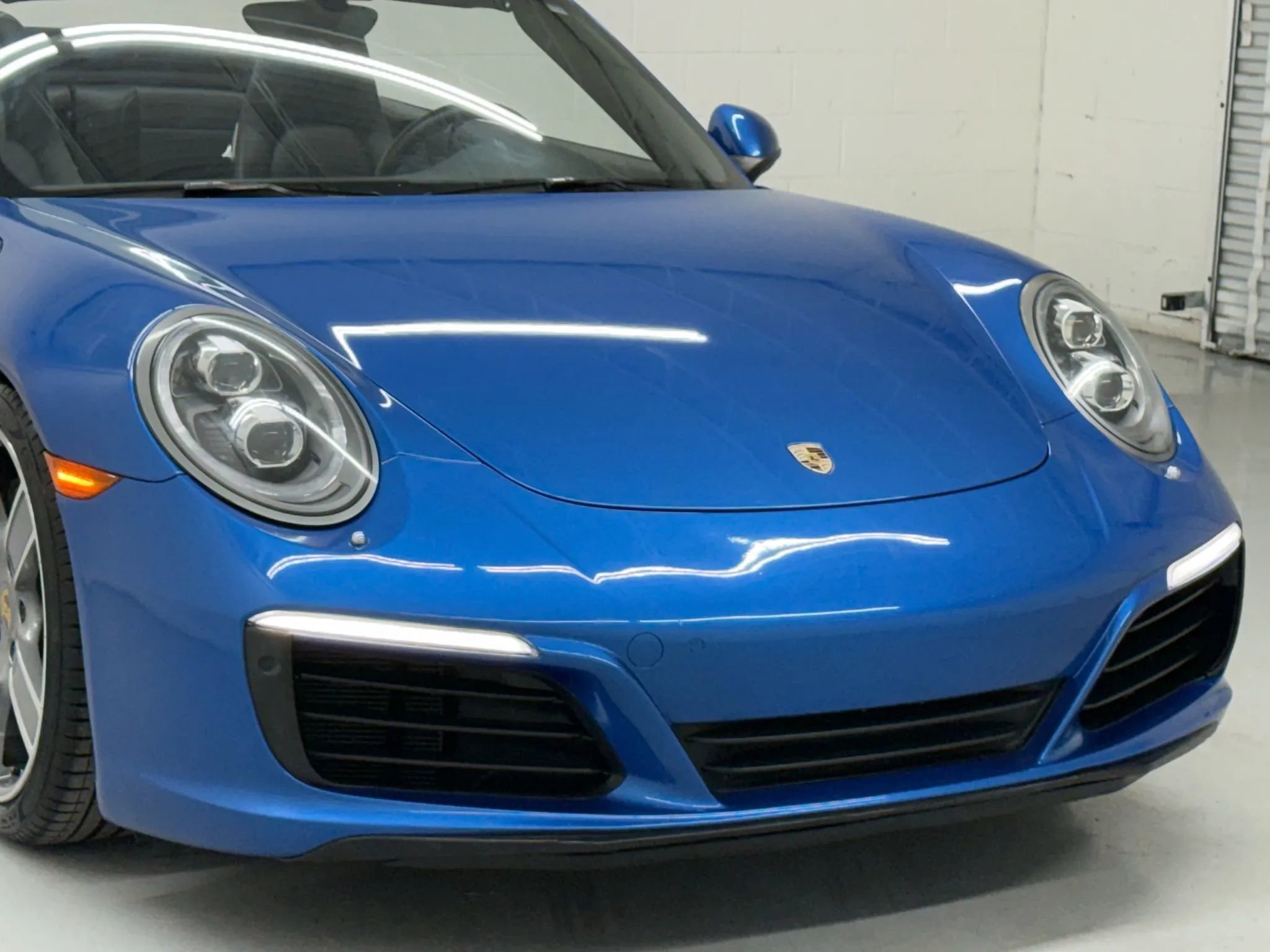 Used 2017 Porsche 911 Carrera image 39
