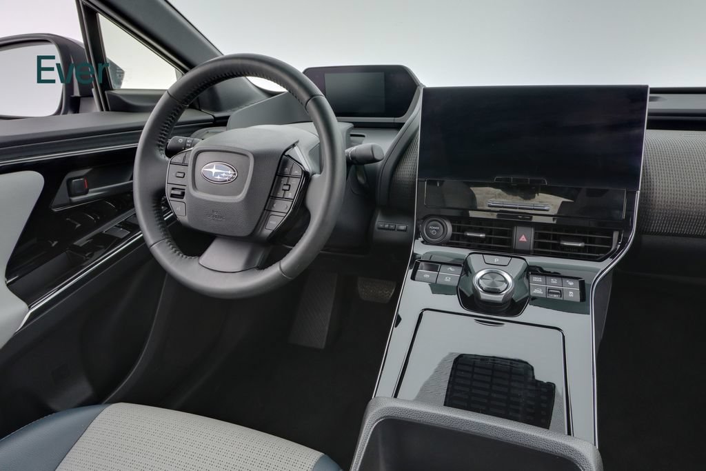 Used 2023 Subaru Solterra AWD image 23
