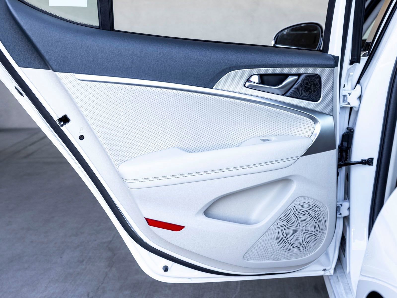 New 2026 Genesis G70 2.5T Prestige RWD image 20