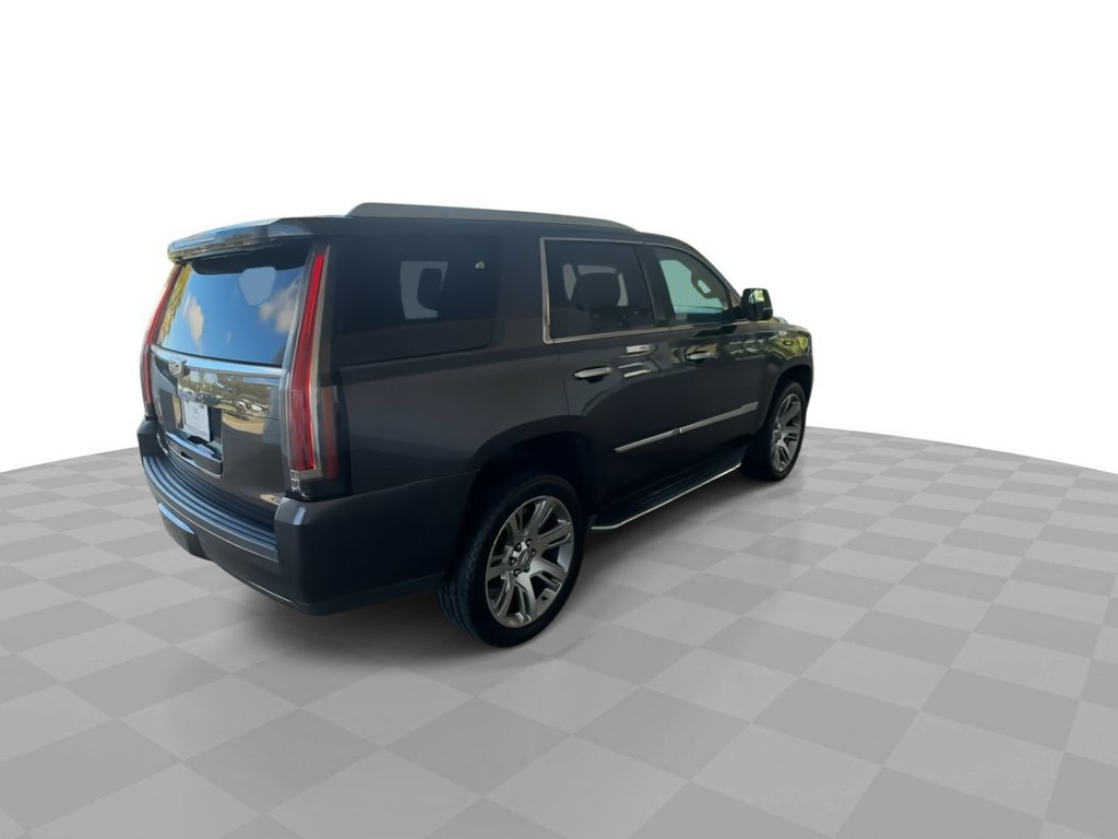 Used 2016 Cadillac Escalade Luxury AWD/4WD image 8