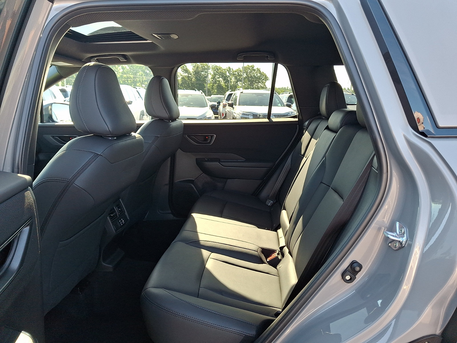 Certified 2026 Subaru Outback Premium w/ Premium/Limited Package AWD/4WD image 10