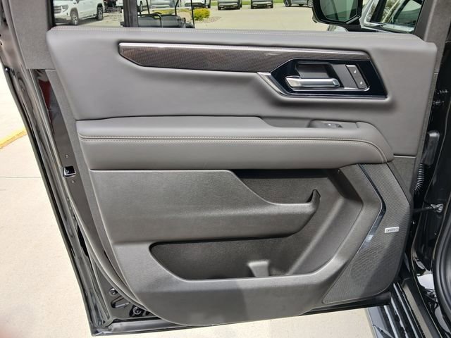 New 2026 GMC Yukon XL Elevation w/ Elevation Premium Package AWD/4WD image 21