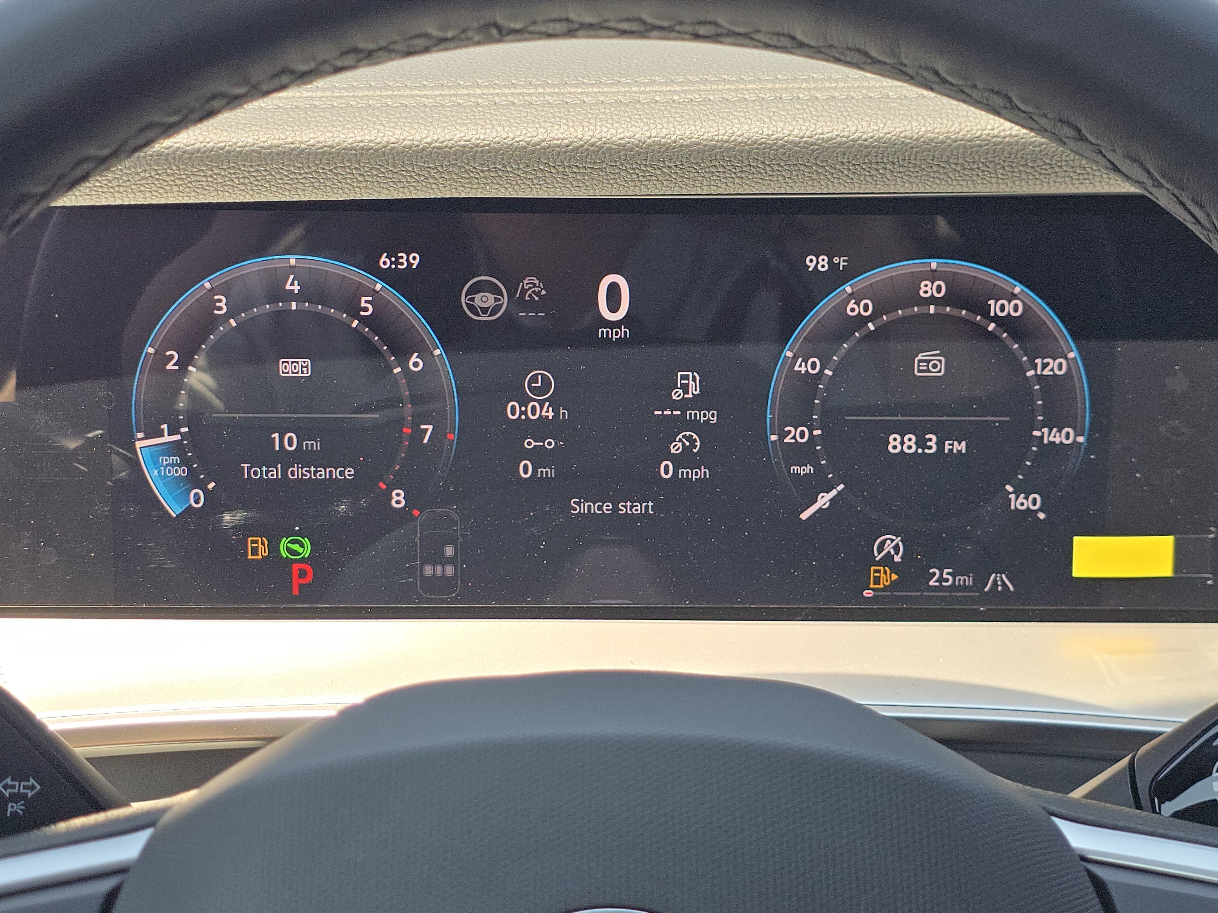 New 2026 Volkswagen Tiguan SE R-Line AWD/4WD image 23