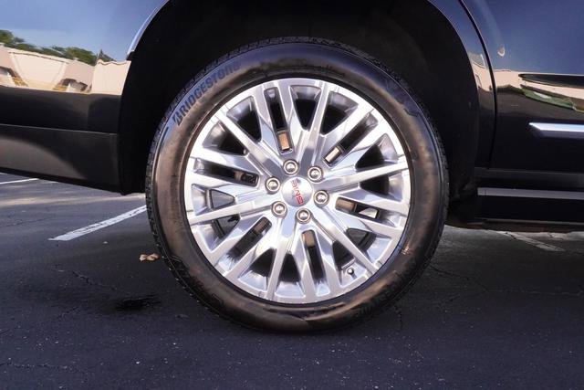 Used 2024 GMC Yukon Denali AWD/4WD image 34