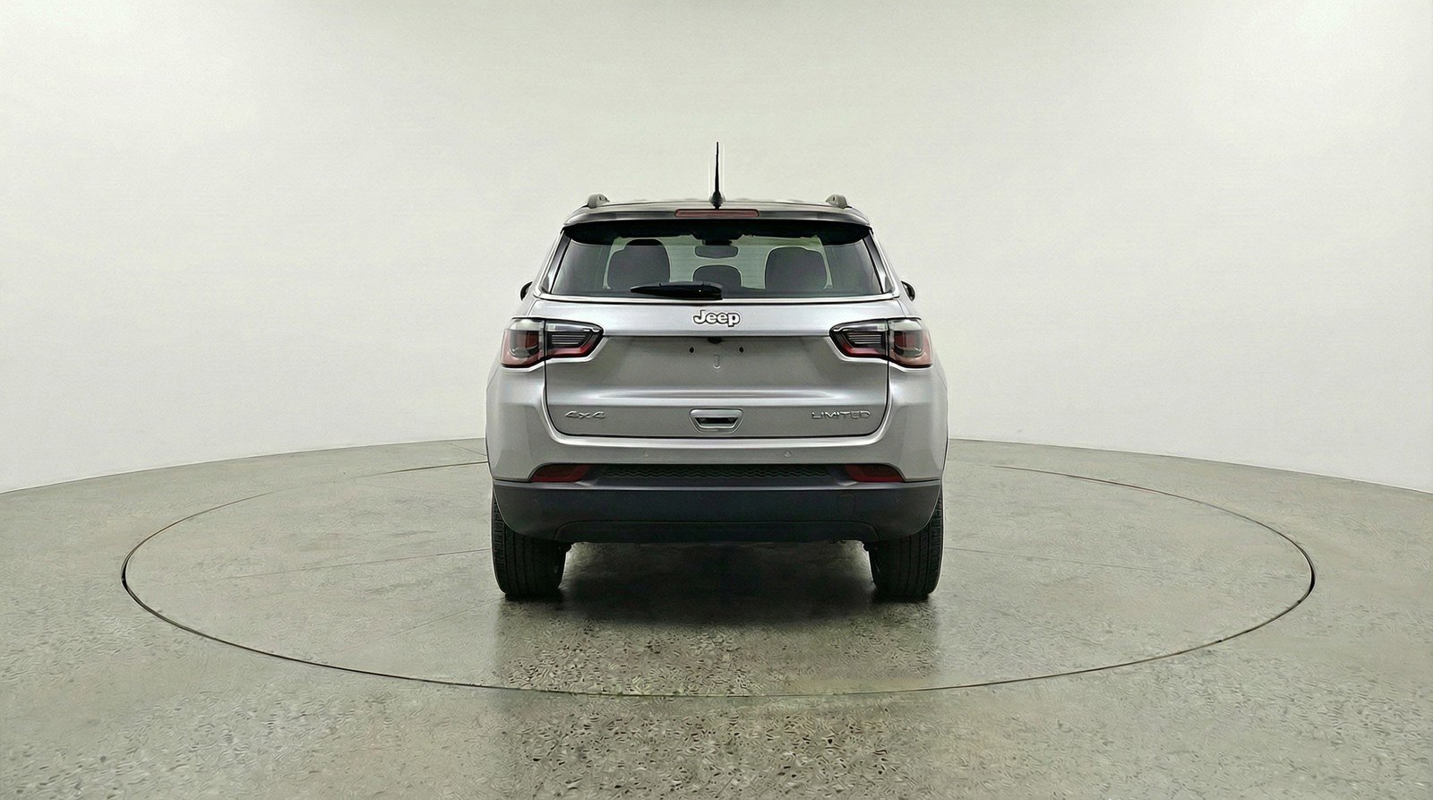 Used 2025 Jeep Compass Limited image 7