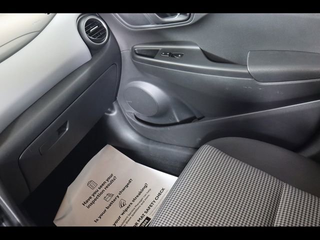 Used 2019 Hyundai Kona SEL w/ SEL Tech Package 02 image 13