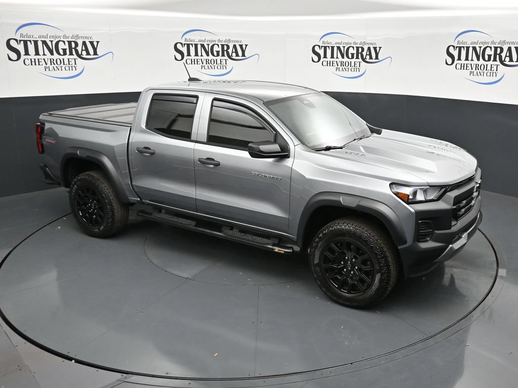 Used 2023 Chevrolet Colorado Trail Boss AWD/4WD image 18