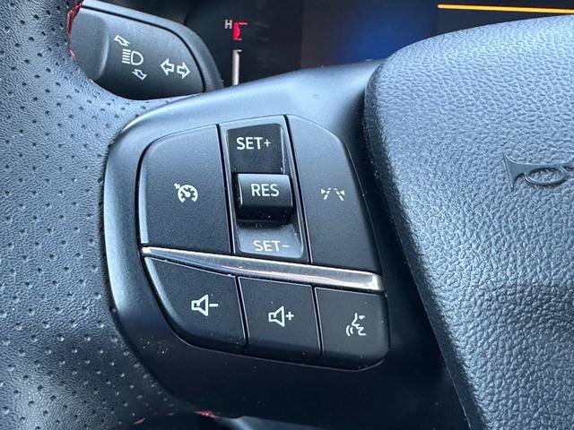 Used 2025 Ford Escape ST-Line AWD/4WD image 14