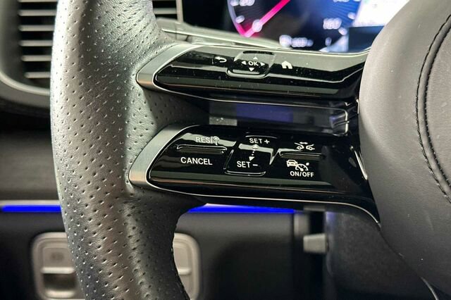 Certified 2025 Mercedes-Benz GLS 450 4MATIC image 28