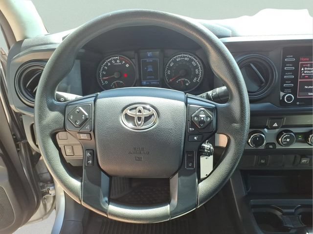 Used 2020 Toyota Tacoma SR AWD/4WD image 15