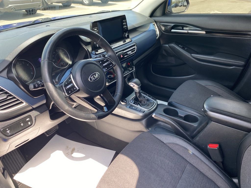 Used 2021 Kia Seltos S AWD/4WD image 19