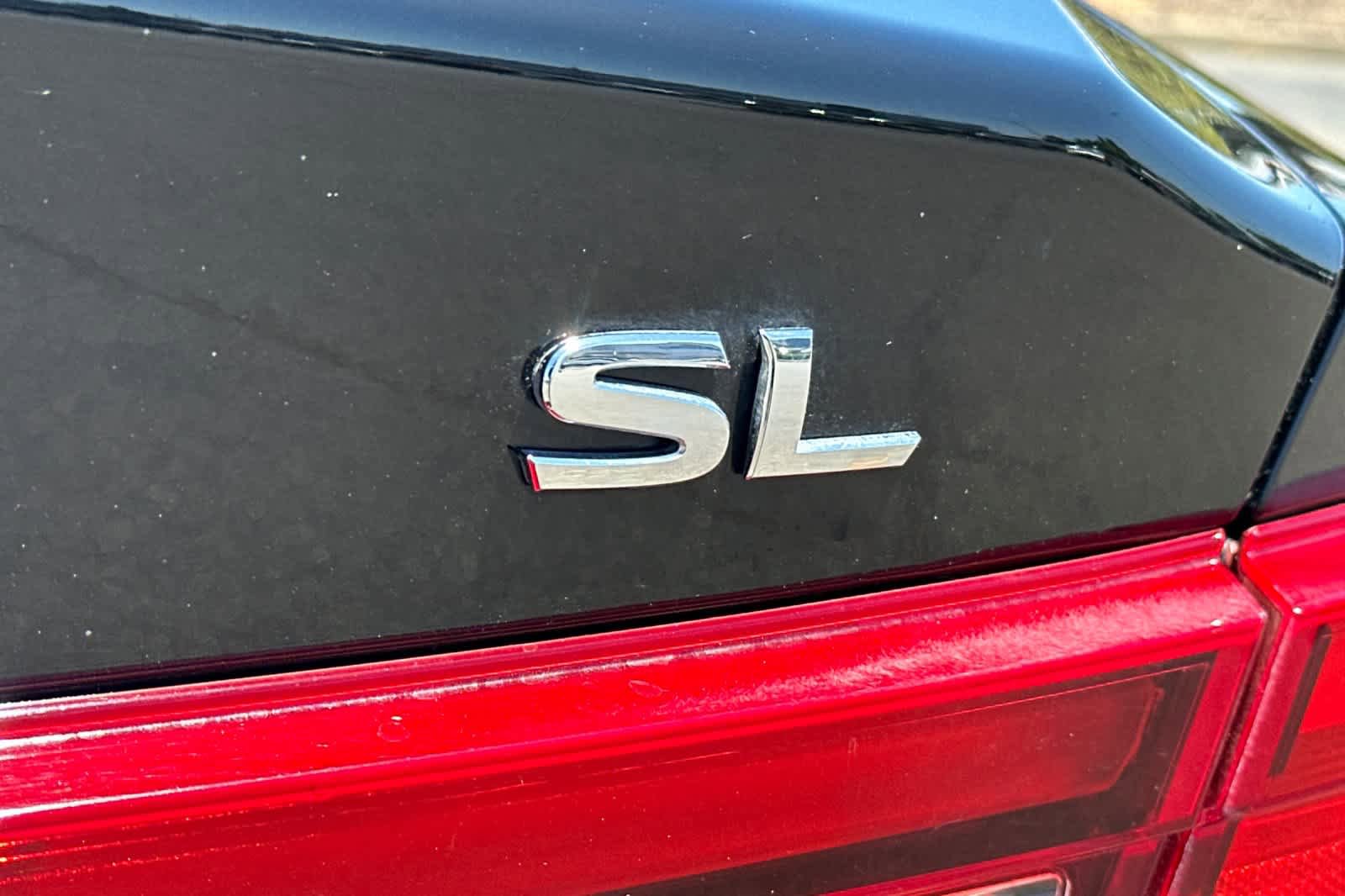 Used 2018 Nissan Maxima 3.5 SL FWD image 32