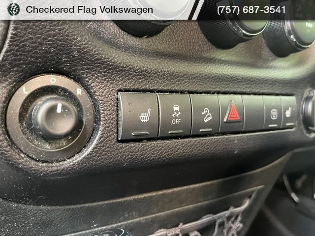 Used 2014 Jeep Wrangler Rubicon w/ Power Convenience Group AWD/4WD image 38
