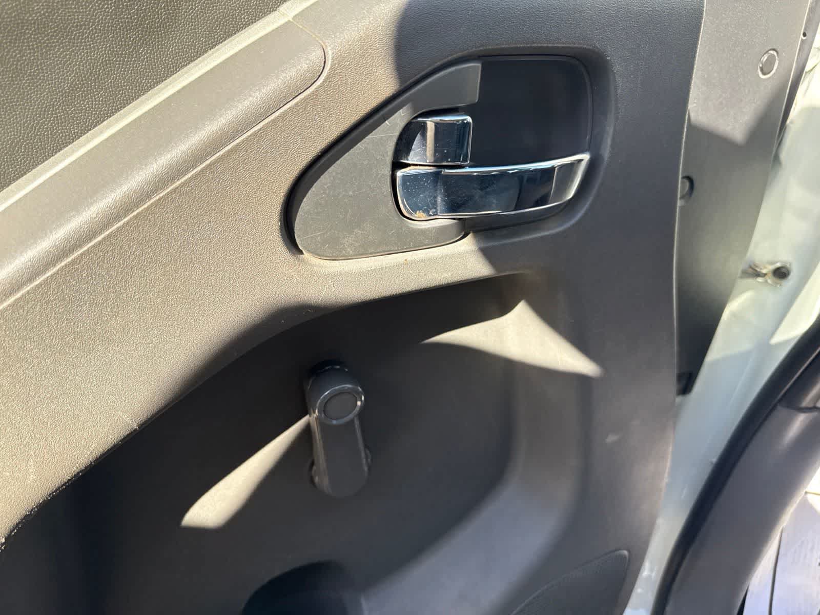 Used 2019 Nissan Frontier S RWD image 15