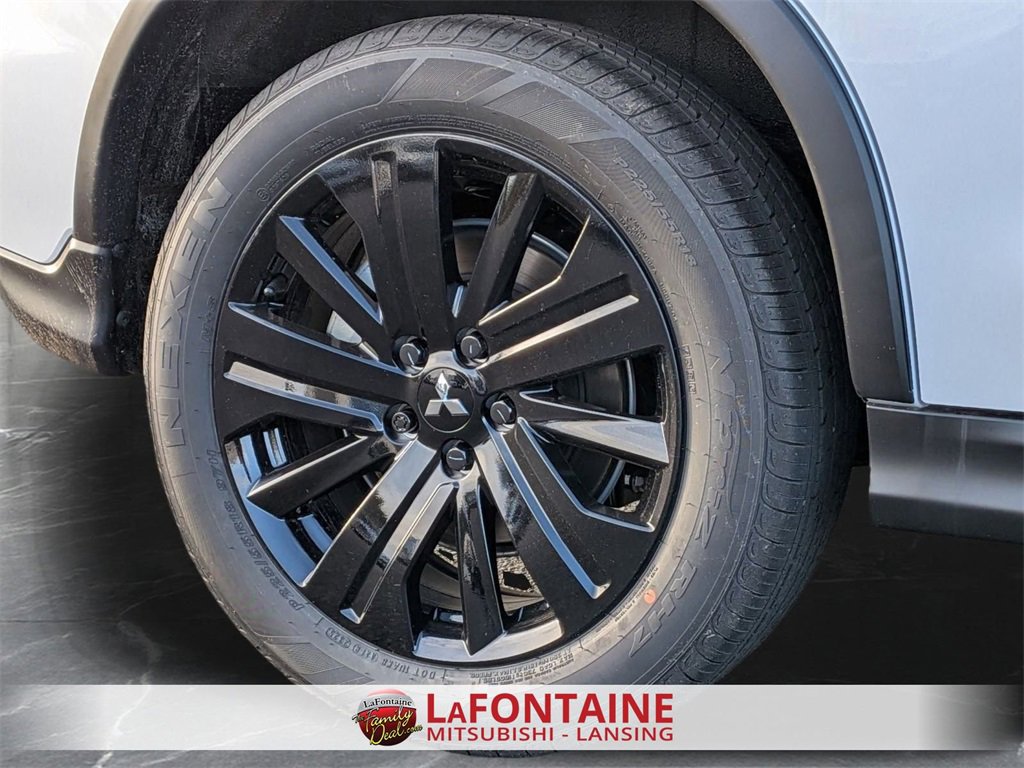 New 2025 Mitsubishi Outlander Sport LE image 29
