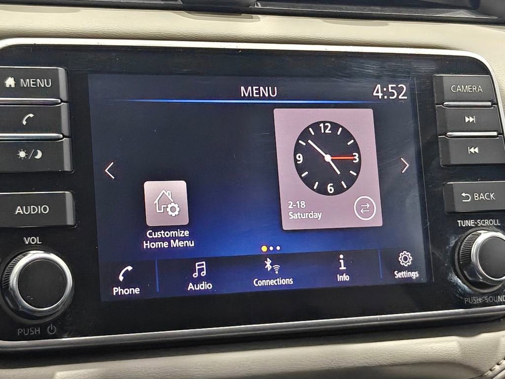 Used 2020 Nissan Versa SV image 25